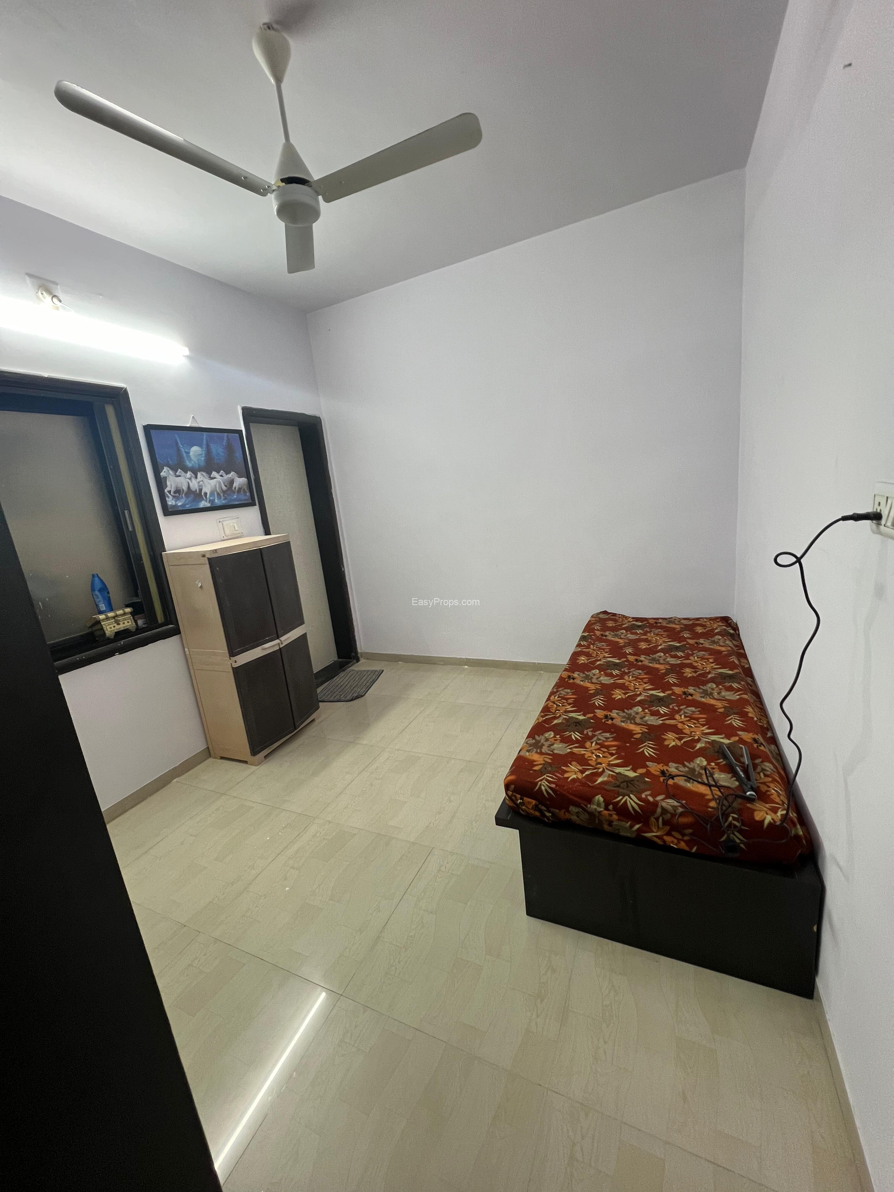 3 Bhk Raw house on Sell
